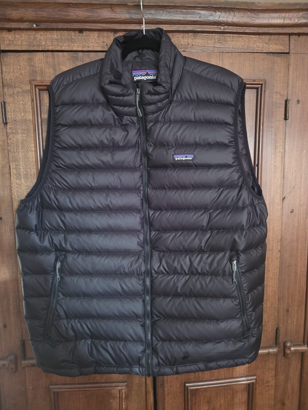 Men's Patagonia Black Down Sweater Vest